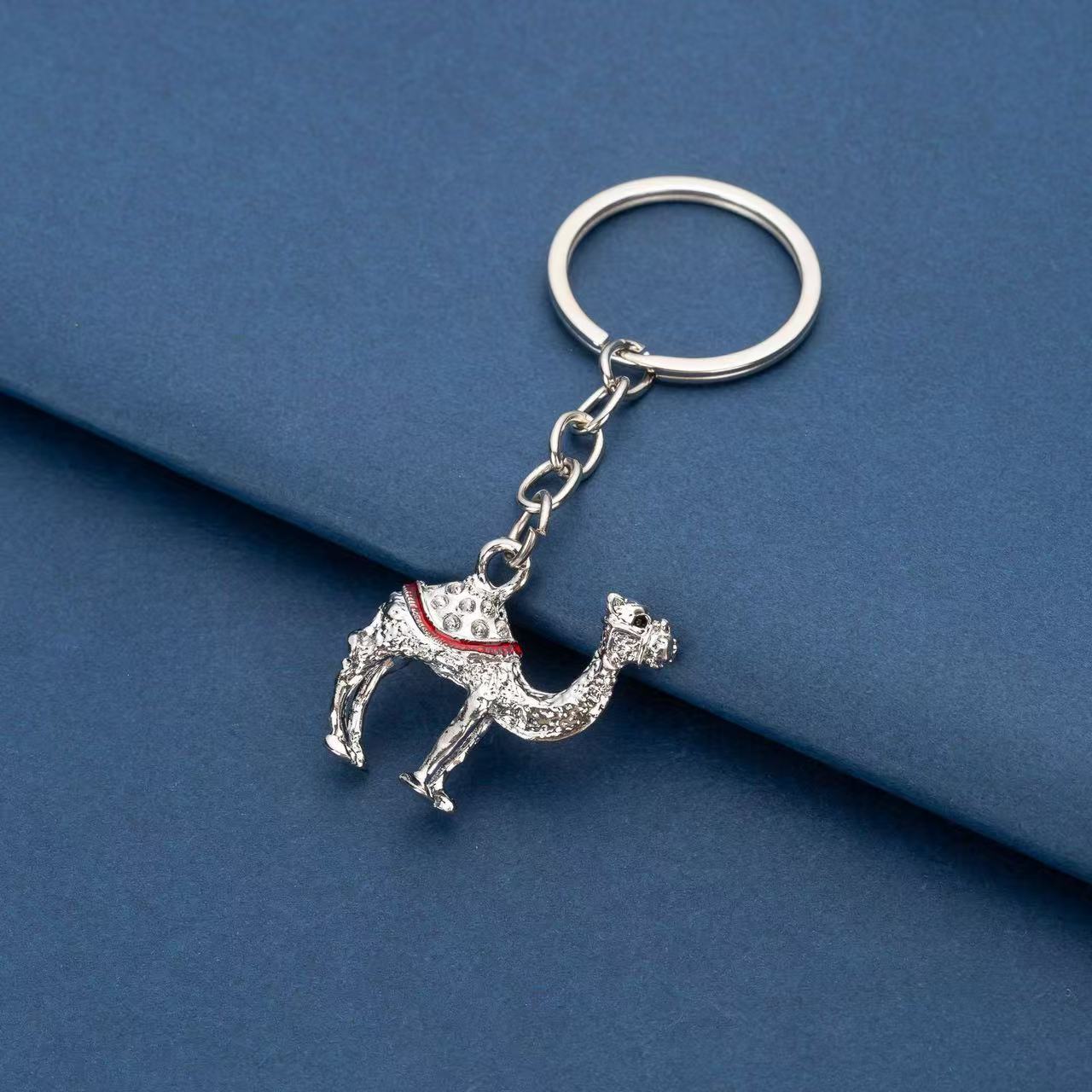 New Metal 3D Camel Keychain Du - Car Accessories Dubai recension och pris